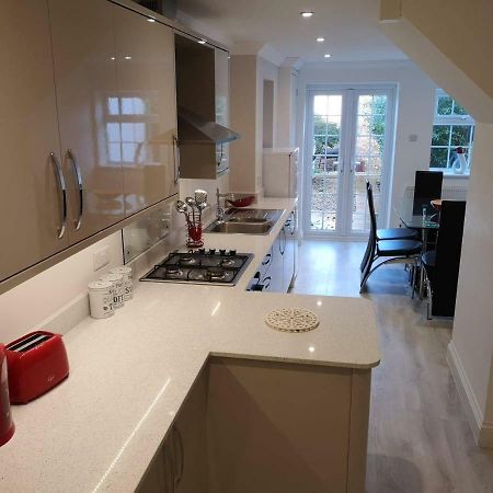 Вілла Guildford Town House Екстер'єр фото